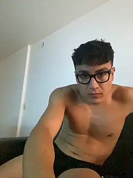 LCarreraa online show from 01-23-25, 09:07