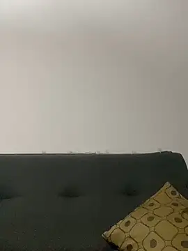 LCarreraa online show from 02-13-25, 12:24