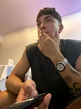 LCarreraa online show from 01-18-26, 05:55