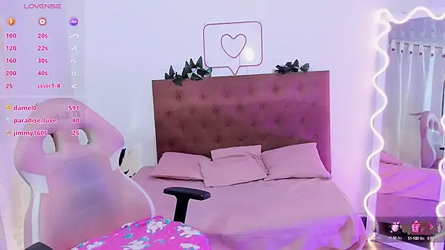 Snapshot of Amara_tay chatting on 02-28-25, 01:37 Amara tay online show from 02-28-25, 01:37