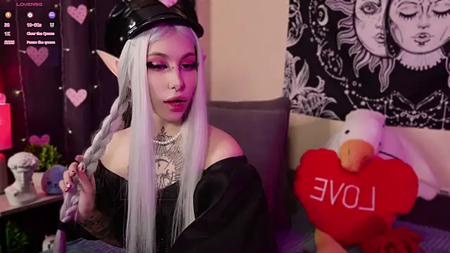 Snapshot of Succvbu7 chatting on 02-14-25, 03:33 Succvbu7 online show from 02-14-25, 03:33