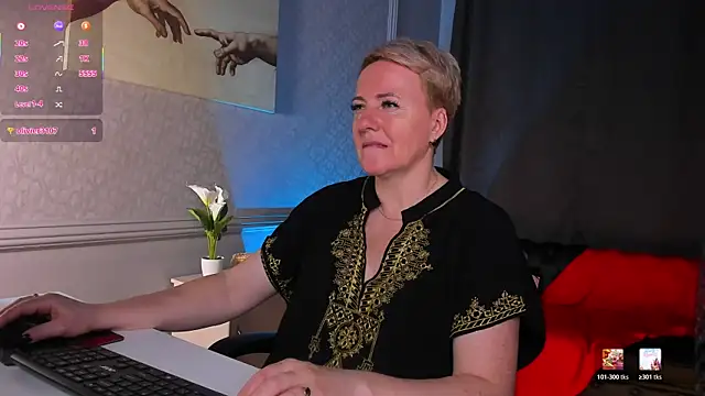 Snapshot of Nika_Smit chatting on 06-19-26, 10:08 Nika Smit online show from 06-19-26, 10:08
