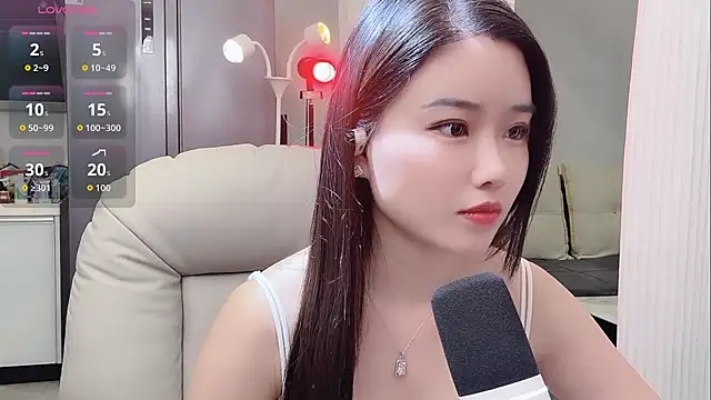 Snapshot of yoyo520- chatting on 11-09-25, 06:28 yoyo520- online show from 11-09-25, 06:28