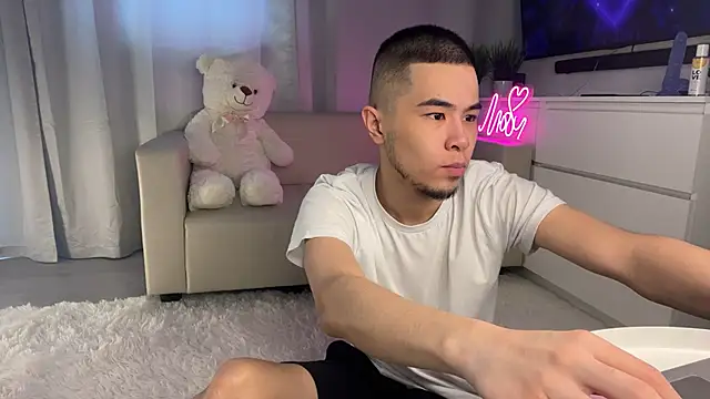 Dylan mercy online show from 03-22-25, 09:13