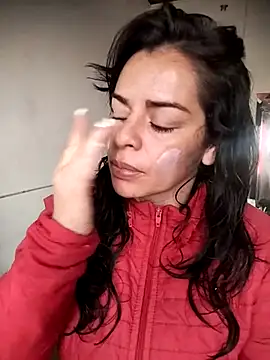 NATHALIA-28  online show from 02-18-25, 12:17