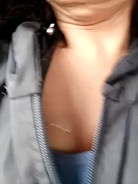 NATHALIA-28  online show from 09-13-25, 03:34