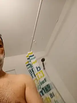 ManuRod1981 online show from 02-28-26, 06:36