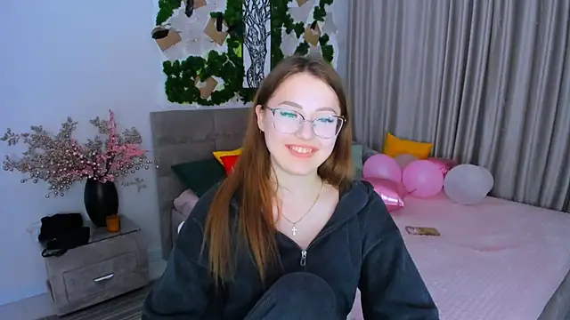 SereneFlame online show from 03-03-25, 10:42