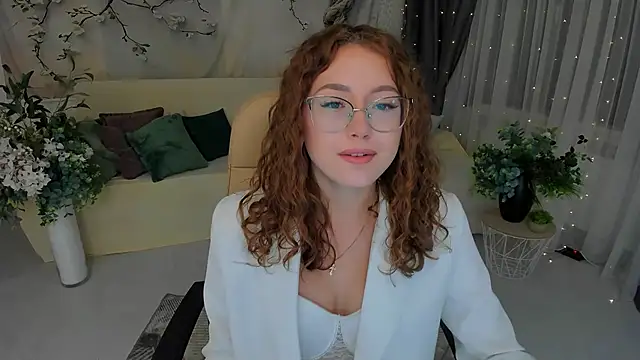 SereneFlame online show from 09-10-25, 03:56