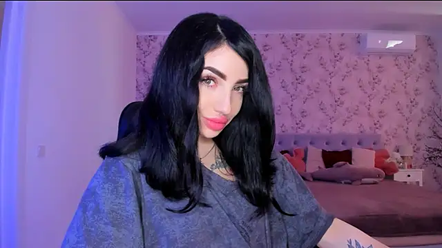 NancyLovee  online show from 06-16-26, 12:30