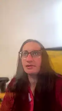 Snapshot of gloria7v05 chatting on 07-15-26, 04:23 gloria7v05 online show from 07-15-26, 04:23