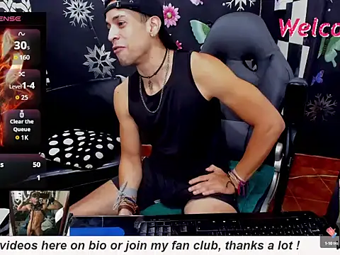 MikeRose94 online show from 10-08-25, 06:27