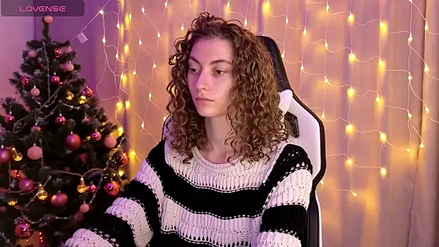 lady curls online show from 12-13-24, 11:17