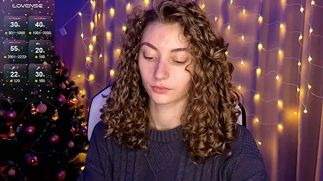 lady curls online show from 12-22-24, 02:49