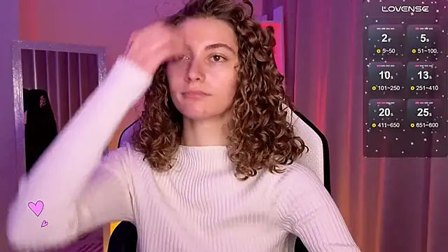 lady curls online show from 01-20-25, 10:59