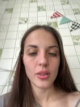 Snapshot of AmiLavs chatting on 12-31-24, 11:09 AmiLavs online show from 12-31-24, 11:09