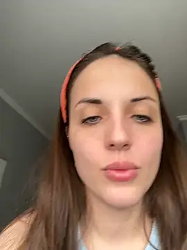 Snapshot of AmiLavs chatting on 02-20-25, 11:20 AmiLavs online show from 02-20-25, 11:20