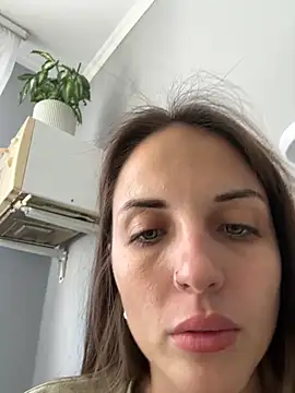 Snapshot of AmiLavs chatting on 09-24-25, 10:07 AmiLavs online show from 09-24-25, 10:07