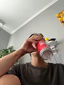 Snapshot of AmiLavs chatting on 11-05-25, 10:37 AmiLavs online show from 11-05-25, 10:37