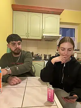 MrAndMrsSavage online show from 02-24-25, 04:47