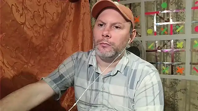 Snapshot of AgnichBan chatting on 01-12-25, 12:28 AgnichBan online show from 01-12-25, 12:28