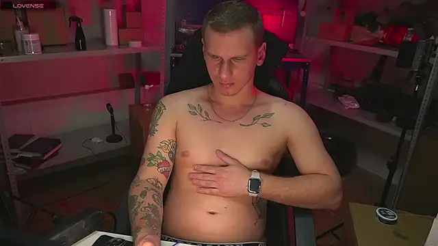 Snapshot of vance_rulez chatting on 02-14-25, 12:36 vance rulez online show from 02-14-25, 12:36