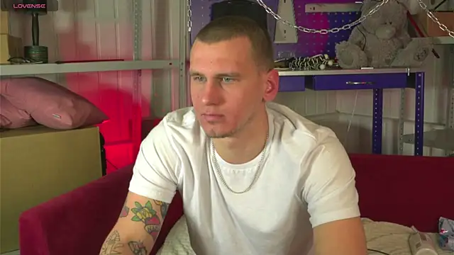 Snapshot of vance_rulez chatting on 03-02-25, 02:32 vance rulez online show from 03-02-25, 02:32