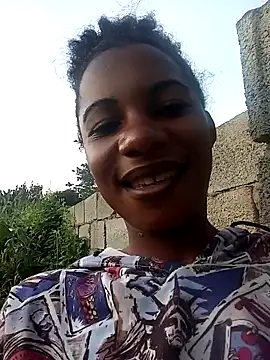 Yourlittlegirl19 online show from 12-18-24, 03:58