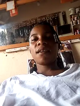 Yourlittlegirl19 online show from 01-04-25, 05:48