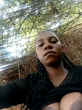 Yourlittlegirl19 online show from 01-22-25, 06:52