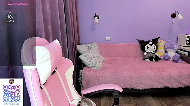 Snapshot of young_belle_ chatting on 03-17-25, 05:38 young belle online show from 03-17-25, 05:38