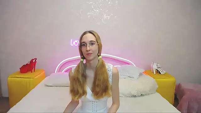 KlaryBrait online show from 01-27-25, 10:16