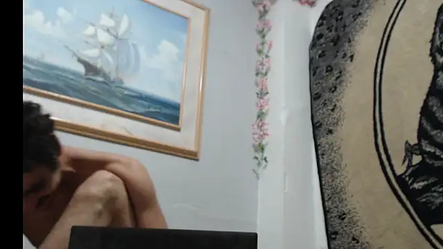 Snapshot of creamyadvisor01 chatting on 03-23-25, 03:10 creamyadvisor01 online show from 03-23-25, 03:10