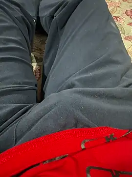 Snapshot of sonug0912 chatting on 11-05-25, 12:38 sonug0912 online show from 11-05-25, 12:38