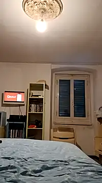 VanessaBraun online show from 12-13-24, 07:15