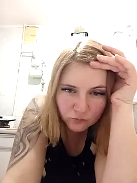 SckayilaGray online show from 11-27-25, 04:09