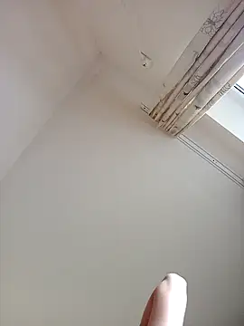 Snapshot of Virgin_Pussy_Love chatting on 02-13-25, 11:28 Virgin Pussy Love online show from 02-13-25, 11:28