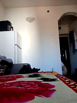 Snapshot of Virgin_Pussy_Love chatting on 03-21-25, 11:01 Virgin Pussy Love online show from 03-21-25, 11:01