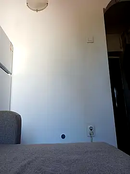 Snapshot of Virgin_Pussy_Love chatting on 09-16-25, 09:21 Virgin Pussy Love online show from 09-16-25, 09:21