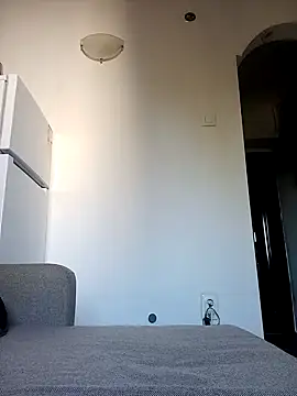 Snapshot of Virgin_Pussy_Love chatting on 09-28-25, 01:38 Virgin Pussy Love online show from 09-28-25, 01:38