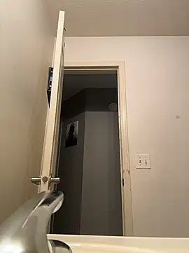 Ectorius online show from 03-18-26, 04:10