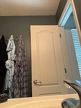 Ectorius online show from 04-20-26, 03:04