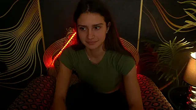 Snapshot of ValeryRoyale chatting on 02-10-25, 02:48 ValeryRoyale online show from 02-10-25, 02:48