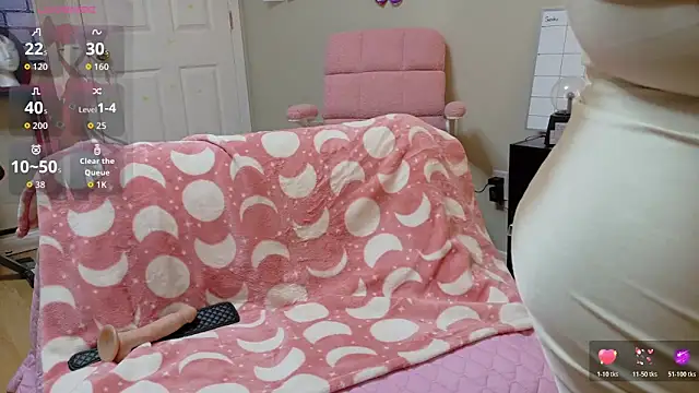 Luna1984 online show from 03-11-26, 08:26