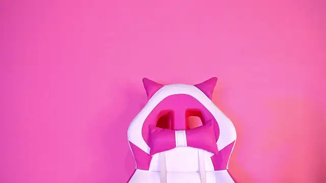 Mereo leona online show from 12-14-24, 11:23