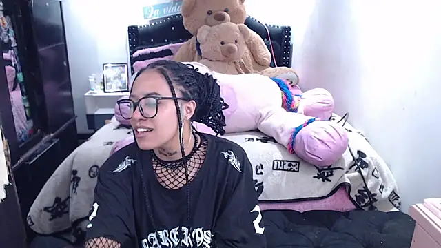 devi black13  online show from 04-05-26, 12:30