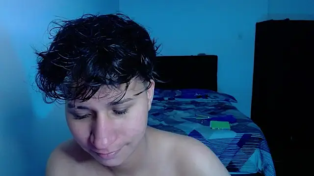 Snapshot of Im_Milan_Rs chatting on 06-12-26, 01:48 Im Milan Rs online show from 06-12-26, 01:48