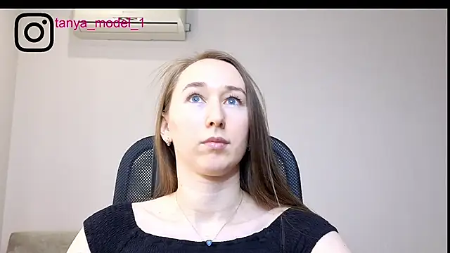 --Model--2 online show from 11-15-25, 06:37