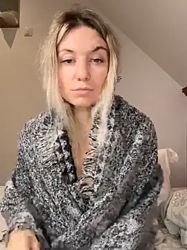 carlaaa online show from 11-06-25, 07:48