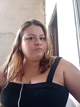 Snapshot of carola_hotwife chatting on 09-11-25, 02:17 carola hotwife online show from 09-11-25, 02:17